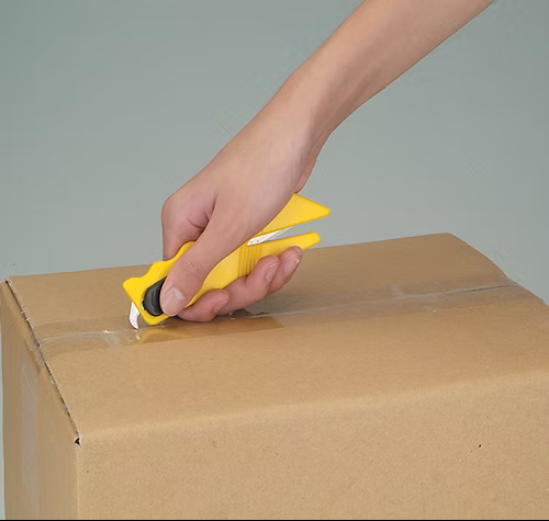 Multifunctional Cutter CN-152 (Retractable Safety Knife)